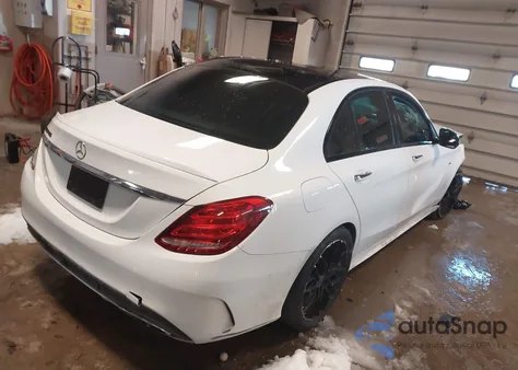 2016 Mercedes-Benz C 450 Amg 4Matic z USA, uszkodzony, nr VIN 55SWF6EB2GU112265